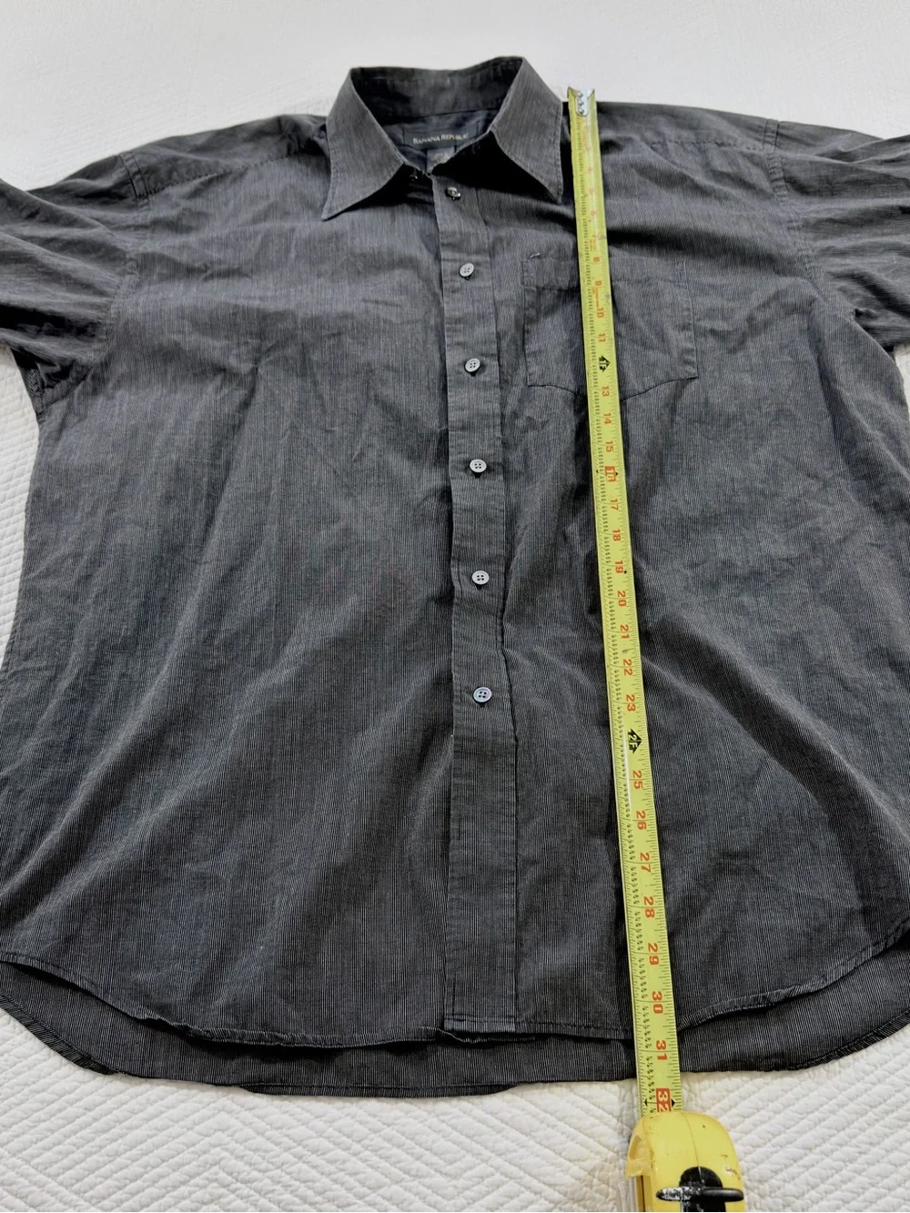Banana Republic Charcoal Gray Long-Sleeve Button-Down Shirt